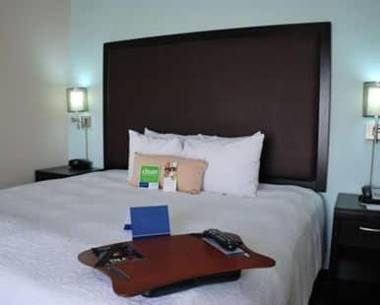 Hampton Inn & Suites Nashville at Opryland