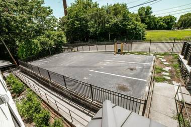 Modern North Gulch Apartment