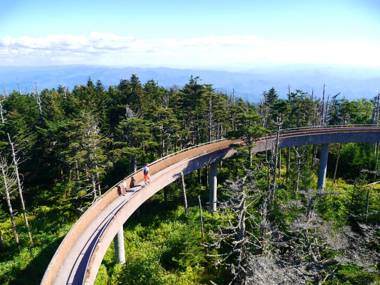 Americana Inn a Travelodge by Wyndham