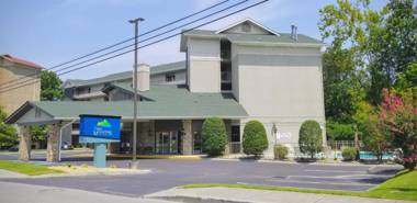 Twin Mountain Inn & Suites