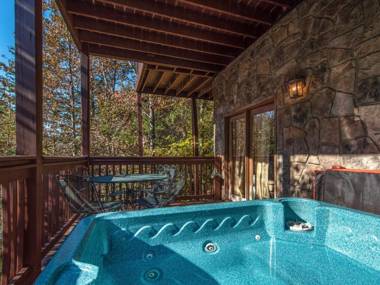 Mountain Flower 4 Bedrooms Hot Tub Pool Sleeps 12