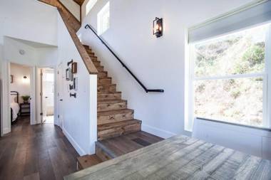 Charming Smoky Mountain Tiny House