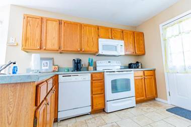 Cozy comfortable Pigeon Forge home close to all attractions and beautiful river