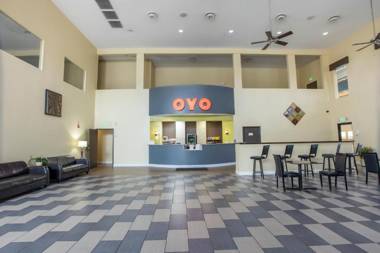 OYO Hotel Knoxville TN Cedar Bluff I-40