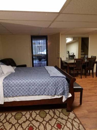 Lansing Basement - No Frills