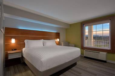 Holiday Inn Express Pigeon Forge – Sevierville an IHG Hotel