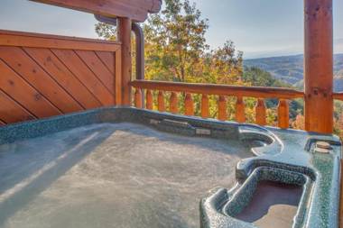 Picture Perfect 1 Bedroom Sleeps 6 View Pool Table Foosball Hot Tub