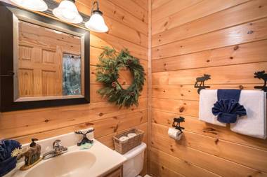 Bear Creek Falls Retreat