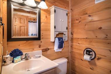 Bear Creek Falls Retreat