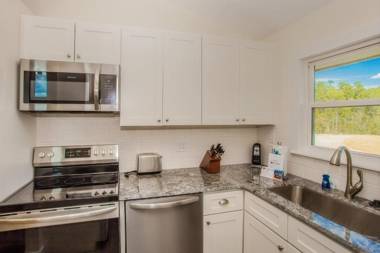 Leconte Mountain Breeze