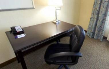 Holiday Inn Express Hotel & Suites Smyrna-Nashville Area an IHG Hotel