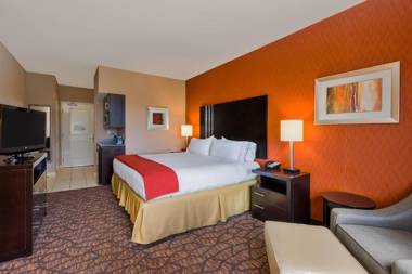 Holiday Inn Express and Suites Alpine an IHG Hotel