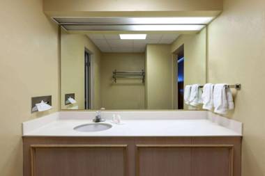 Extend-a-Suites - Extended Stay I-40 Amarillo West