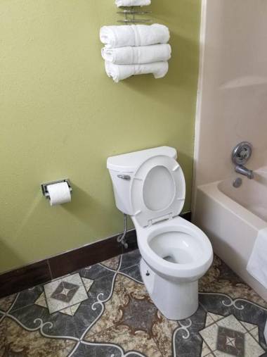 Aransas Bay Inn & Suites - Aransas Pass