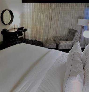 DoubleTree by Hilton Austin Northwest - Arboretum