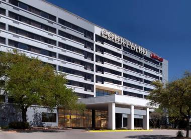 Courtyard Austin-University Area
