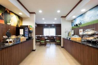 Fairfield Inn and Suites Austin South