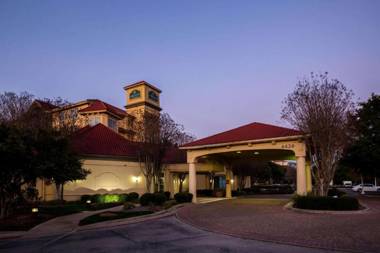 La Quinta by Wyndham Austin Southwest