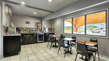 Travelodge by Wyndham Austin South