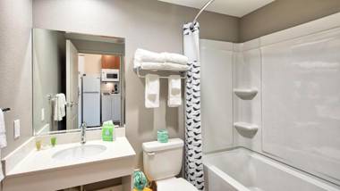 Uptown Suites Extended Stay Austin TX- Round Rock