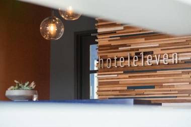 Hotel Eleven