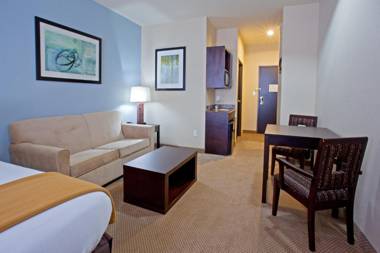 Holiday Inn Express Hotel & Suites Beaumont Northwest an IHG Hotel