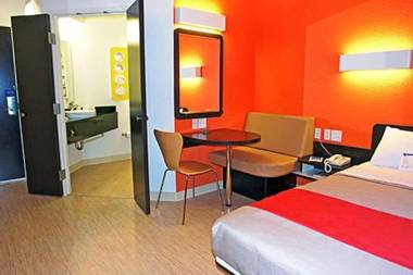 Motel 6-Brownsville TX North