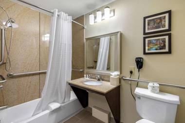 Comfort Inn & Suites Cedar Hill Duncanville