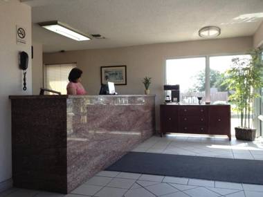 EZ Travel Inn College Station