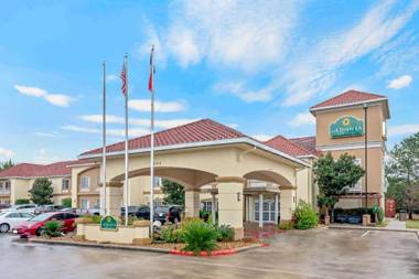 La Quinta by Wyndham Conroe