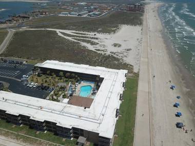 Island House BeachFront Condo Hotel