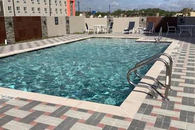 La Quinta Inn & Suites by Wyndham Corpus Christi Southeast