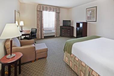 Holiday Inn Express Hotel and Suites Corsicana I-45 an IHG Hotel