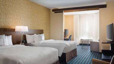 Fairfield Inn & Suites by Marriott Dallas West/I-30