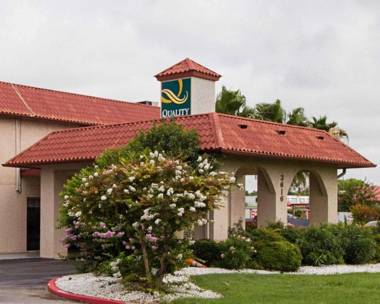 Quality Inn & Suites Del Rio