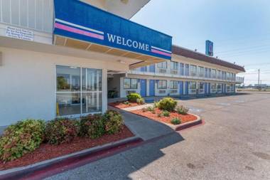 Motel 6-Del Rio TX