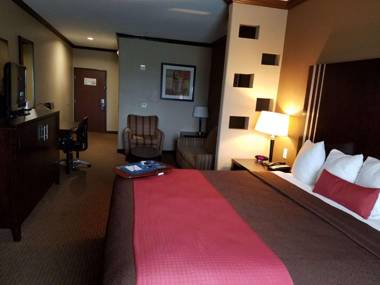 Best Western Plus Hotel and Suites Denison