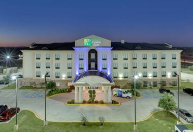 Holiday Inn Express Denton UNT TWU an IHG Hotel