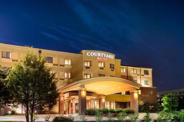 Courtyard by Marriott Denton