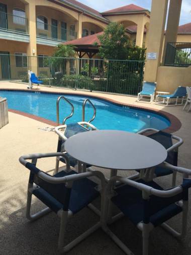 Texas Inn and Suites Edinburg