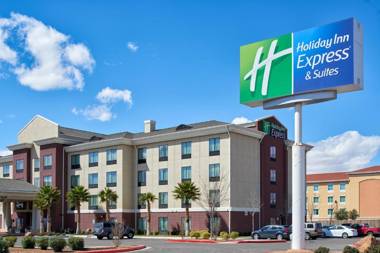 Holiday Inn Express & Suites El Paso Airport an IHG Hotel