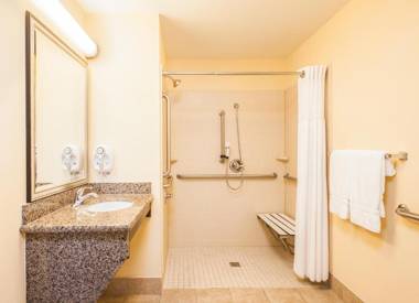Staybridge Suites El Paso Airport an IHG Hotel