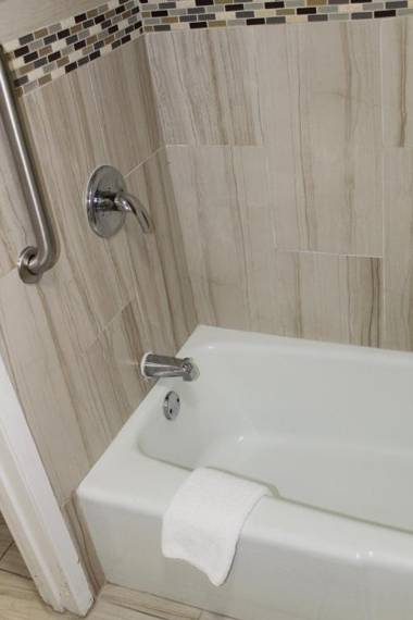 Super 8 by Wyndham Ft Stockton