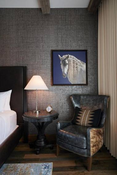 Hotel Drover Autograph Collection