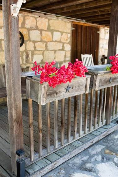 A Barn At The Quarry