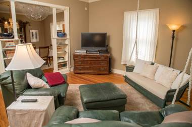 Studio B Guest House