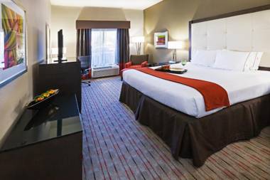 Holiday Inn Express Frisco Legacy Park Area an IHG Hotel