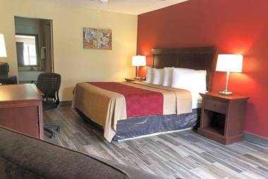 Econo Lodge Inn & Suites Fulton Rockport