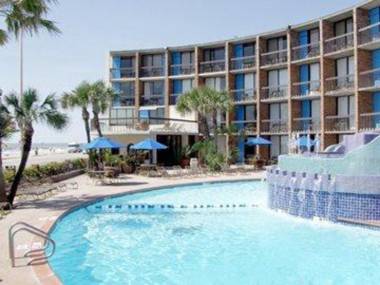 Commodore On The Beach