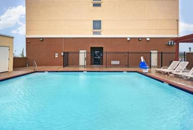 Galveston Inn & Suites Hotel